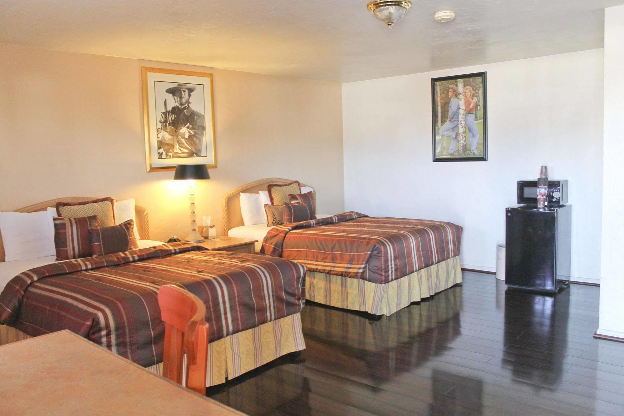 El Trovatore Motel Kingman Exterior photo